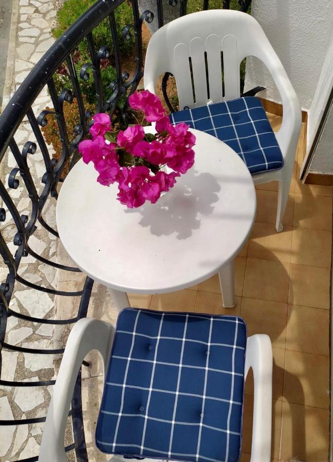 Ferienwohnung Estudio El Retiro V Denia - Renovado! Exterior foto